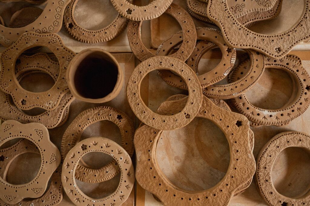 Cerâmica Raiz peças decorativas variadas de cerâmica