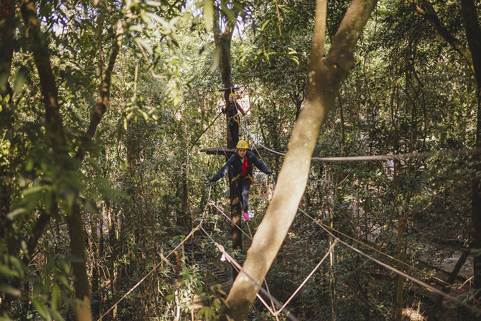 Vivência de trilha suspensa na pousada Verde Folhas em Brumadinho, MG